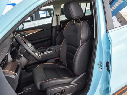 Skyworth HT 2023 Chinese New Brand Extended Range EV Electric Car for Sale