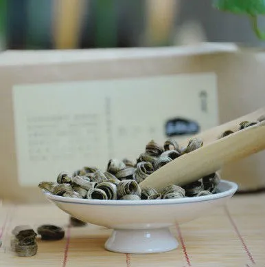 Precious Yunnan Handmade Jade Ring Green Tea