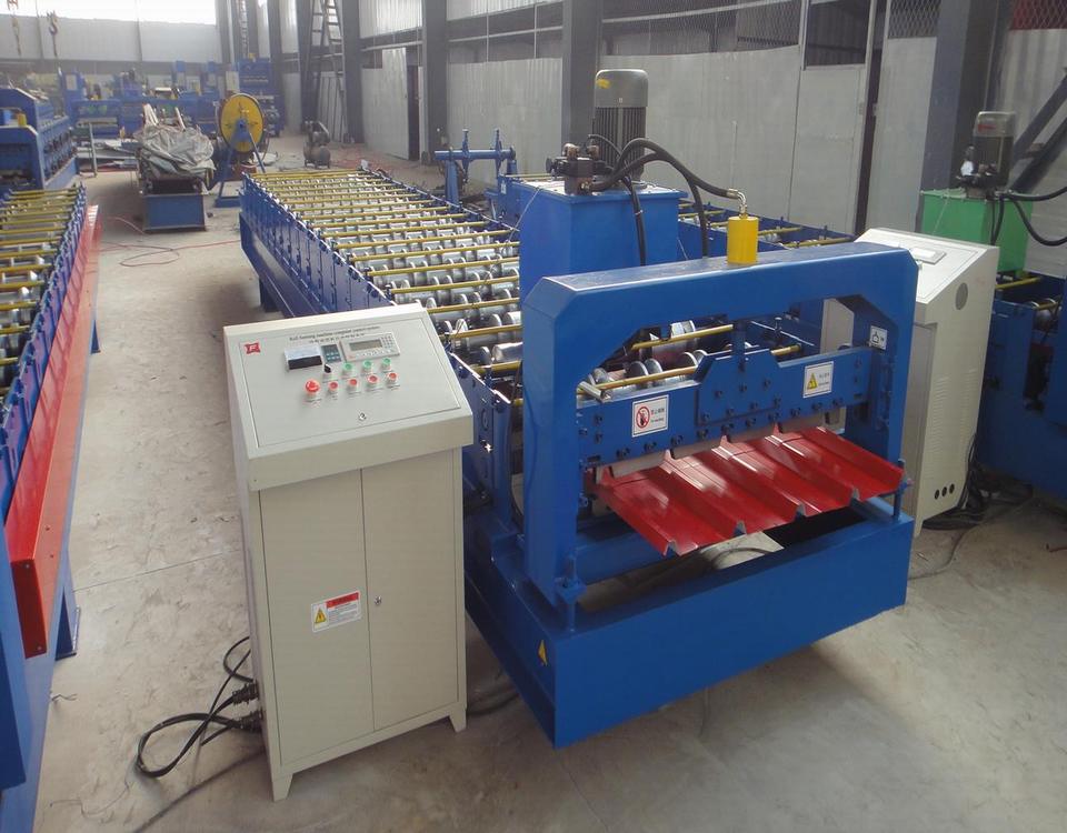 CNC Color Steel Trapezoidal Roof Panel Roofing Machine