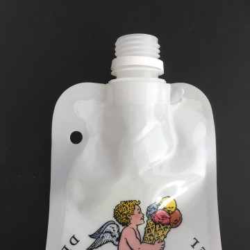 Food-grade reusable special bottle-shaped water bag