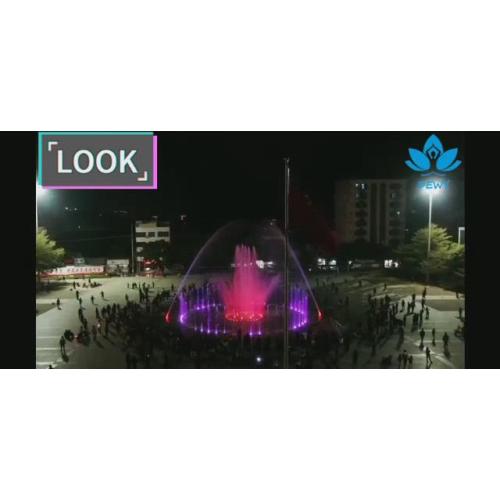 Фармоиши фавҷида ба саҳрои об дар ҳавзи беруна