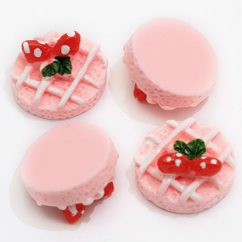 Großhandel 3D Novel Kawaii Mini Pink Cookie Erdbeer Waffel Harz Cabochons für Home Party Dekoration