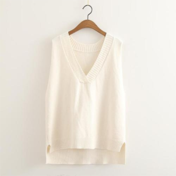 Pull sans manches en tricot blanc