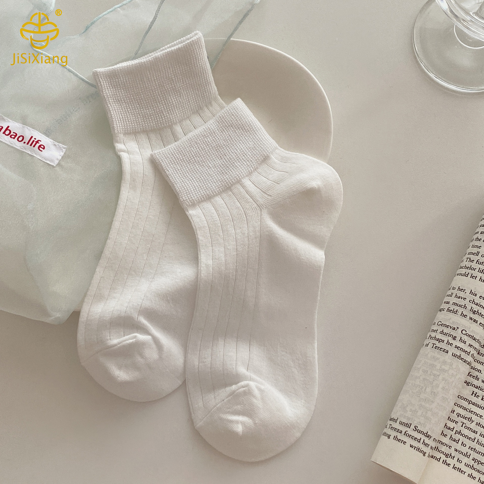 Vertical striped mesh cotton socks