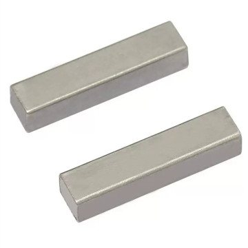 Shop for DIN 6885, DIN 6880, and GB1096 Mechanical Key Types including Square, Rectangular, Parallel Key with Groove, and Pin Flat Keys