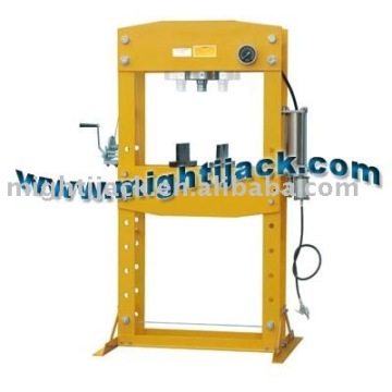 50 Ton Air/Manual Hydraulic Shop Press with Removable Ram