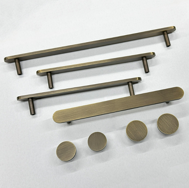 antique brass door knobs