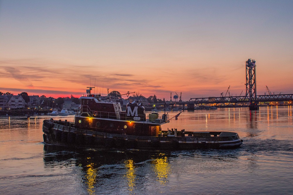 Professional Damaged Tugboat Repairs And Reconstruction