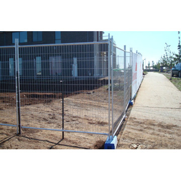 movable temporary fence panel
