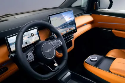 Hot Sale 2024 Geely LEVC L380 Large Electric MPV Minivan