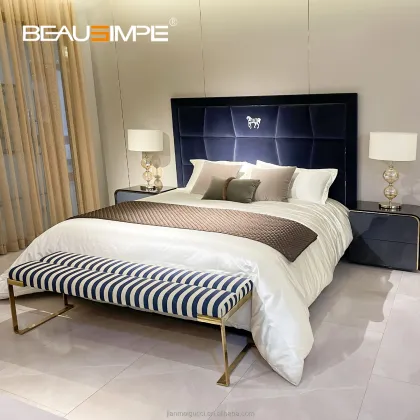 Luxury Wooden Frame 4 Bedroom Sets