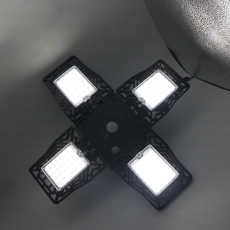 Lumineo Solar Pendant Light