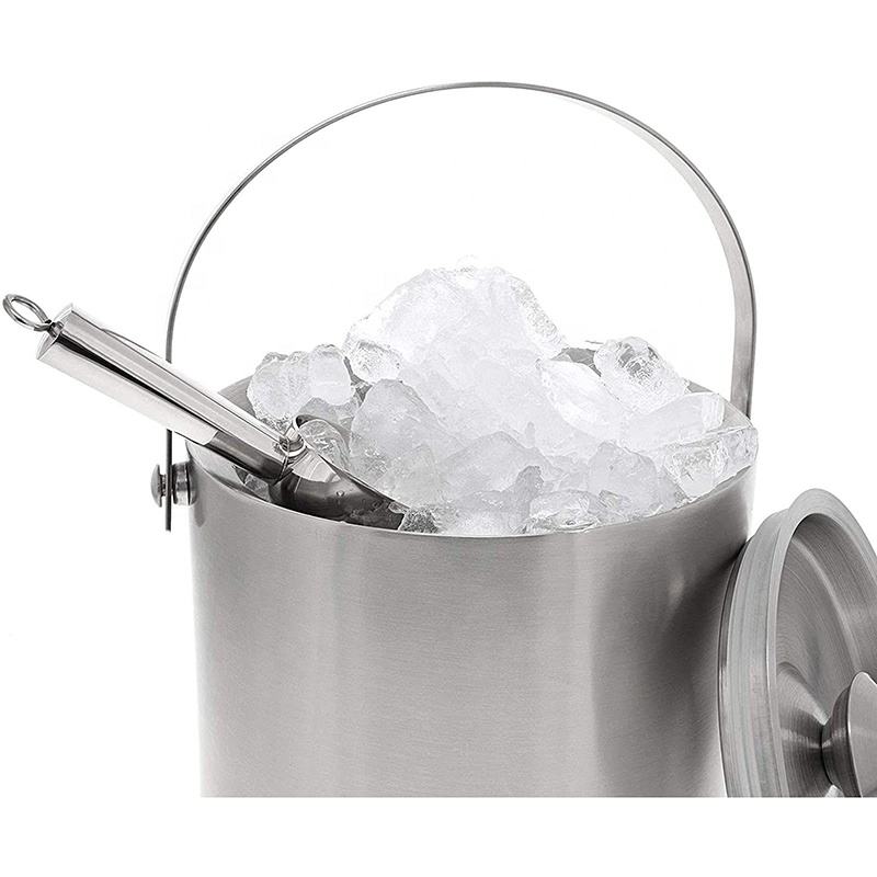Небольшой коктейльный бар шампанский металлический пивной ведро со льдом