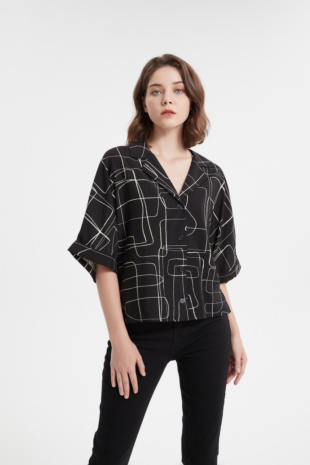 Loose Printed Blouse