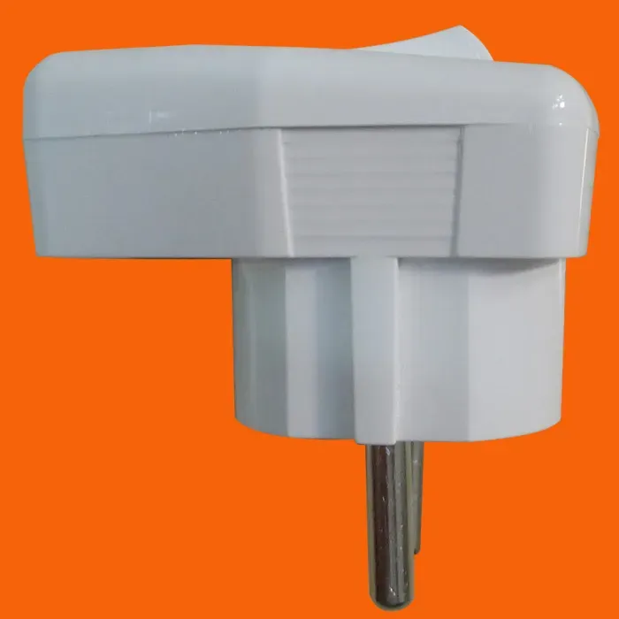 Steker Schuko yang Dapat Dipasang Kembali dengan Sakelar