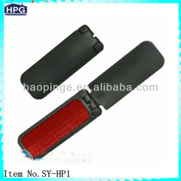 Magic Folding Pocket Lint Brush