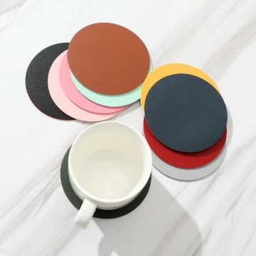 7-piece PVC Leather Coaster: Pelindung minuman tahan panas untuk meja rumah, kantor, dapur, dan bar