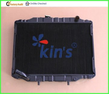 Copper brass auto radiator ,truck radiator for Mitsubishi Diesel Delica L300