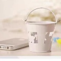 Creative pen holder storage bucket