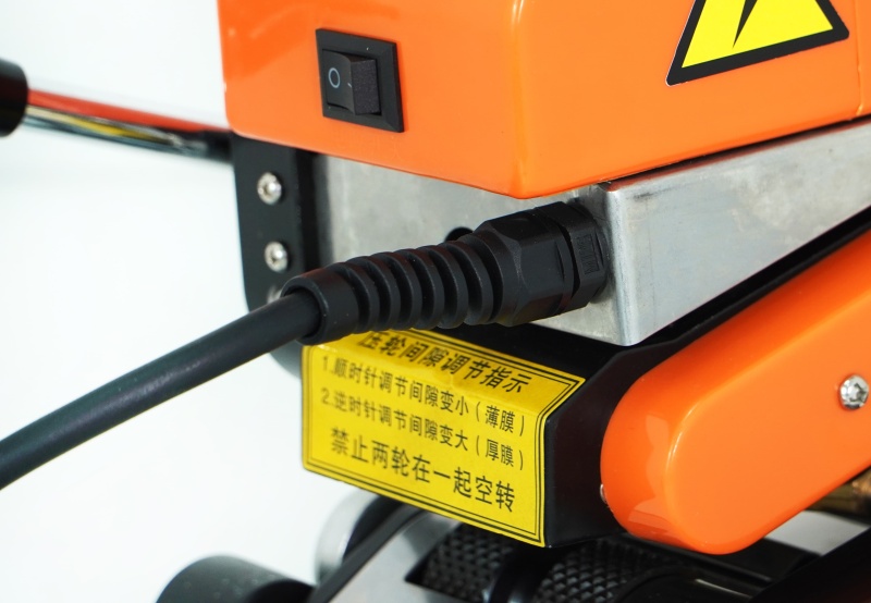 Professional Plastic Welder for Geomembrane Pond Liners: Efficient HDPE/LDPE/PVC/EVA/ECB/PP Welding Machine with Digital Display
