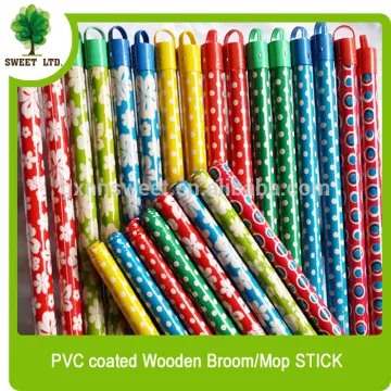 Wholesales PVC coated wood stick well straight wooden shovel handles 120*2.2CM with italian screw