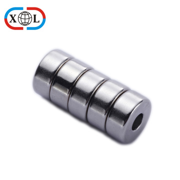 Round Countersunk magnet with screw