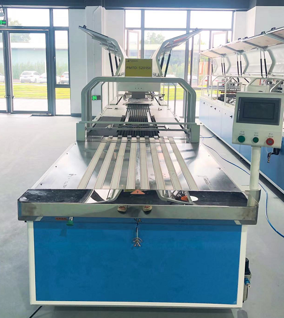 Folding Packing Machine For Garment 1