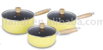 saucepan