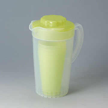Beverage jug, made of PP, suitable for juice, milk, tea or coffee, ideal for home or cafe useNew