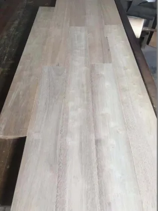 A Grade Smooth Unfinished Thai Oak Hevea Rubber Solid Wood Floor