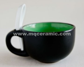 Ceramic soup mug with spoon