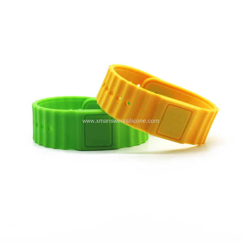 MIFARE RFID Silicone Wristband for Pool & Waterparks