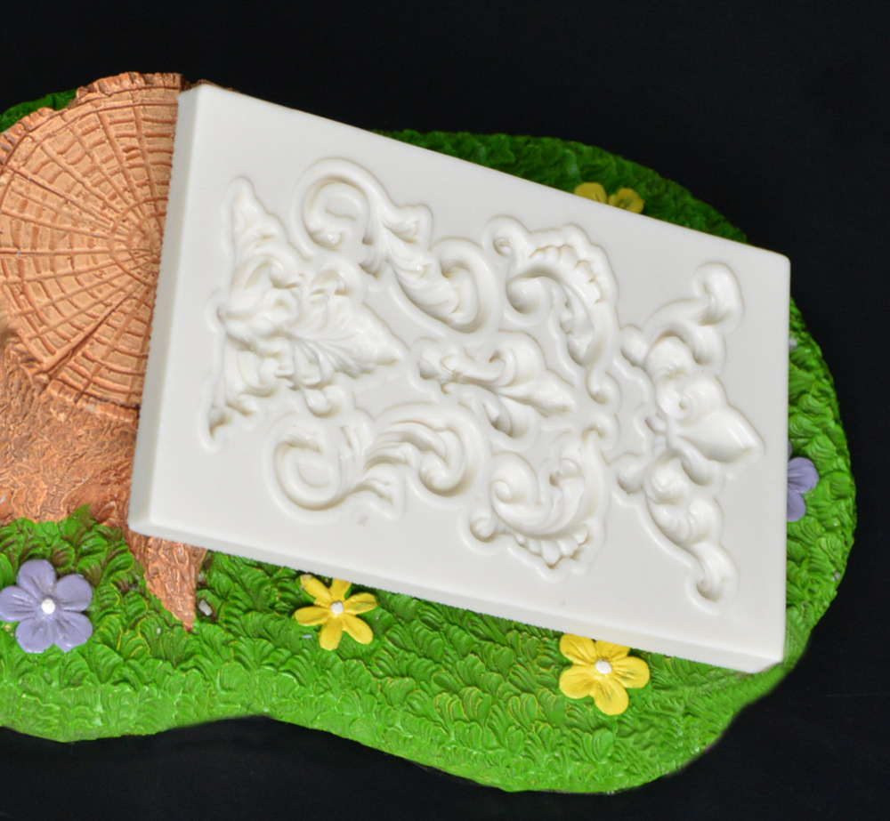 European Style Lace Shaped Silicone Retro Relief Cake Mold Baking Mold Sugar Craft Fondant Cake Tools Cake Decoration H392