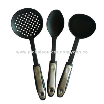 Kitchen tools set, 3 pieces made of nylon with PP handle