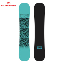 Snowboard léger à noyau de carbone facile à tourner