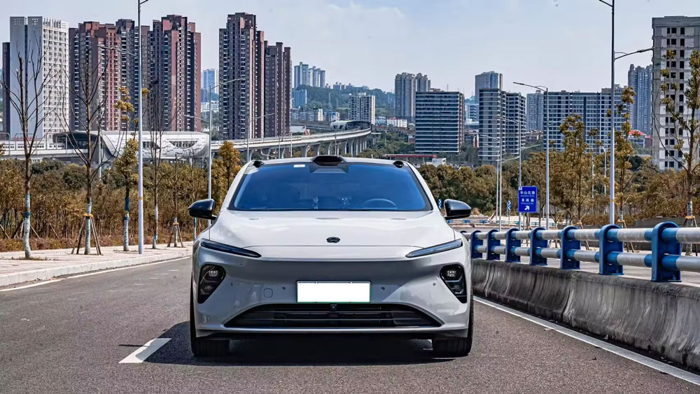 Electric Sedan Nio Et7