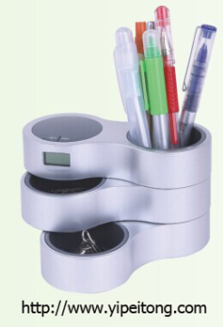 Pen holder regulate clock