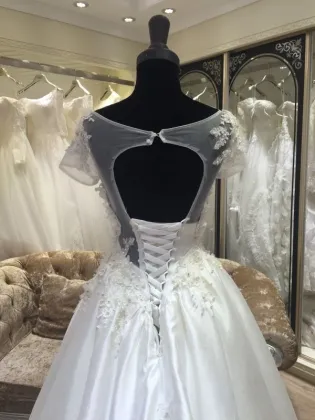 beauty showy new hand work design atelier wedding dress