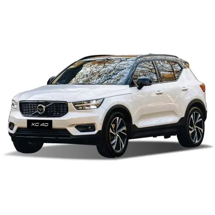 Volvo XC40 2.0T B3 FWD: Fashionable Compact SUV with Dual Clutch Performance