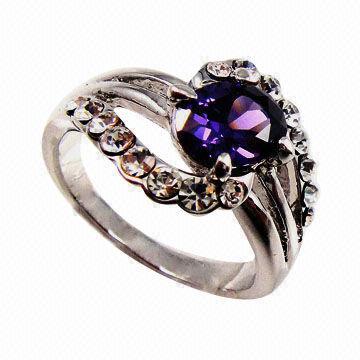Fashionable 925 Sterling Silver with Rhinestone/Crystal Jewelry Wholesale China Rings for Women