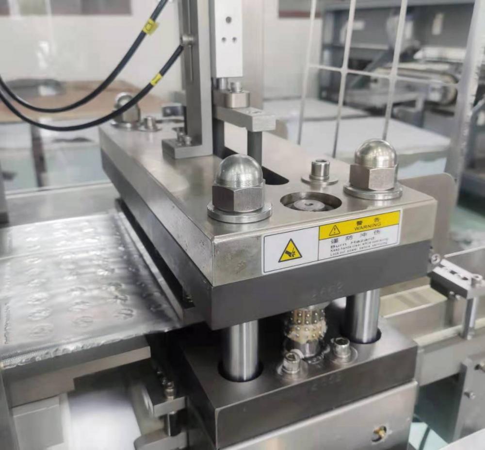 Blister Packing Machine Jpg