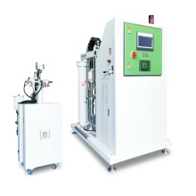 Machine d&#39;injection de remplissage de silicone liquide vertical