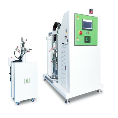 LSR filling machine special for solid-liquid split type