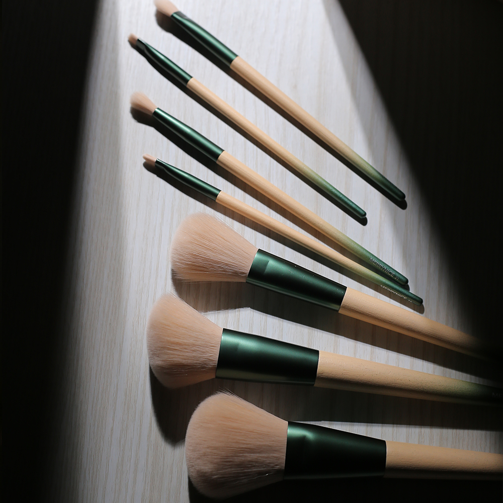 Makeup Brush Set Green