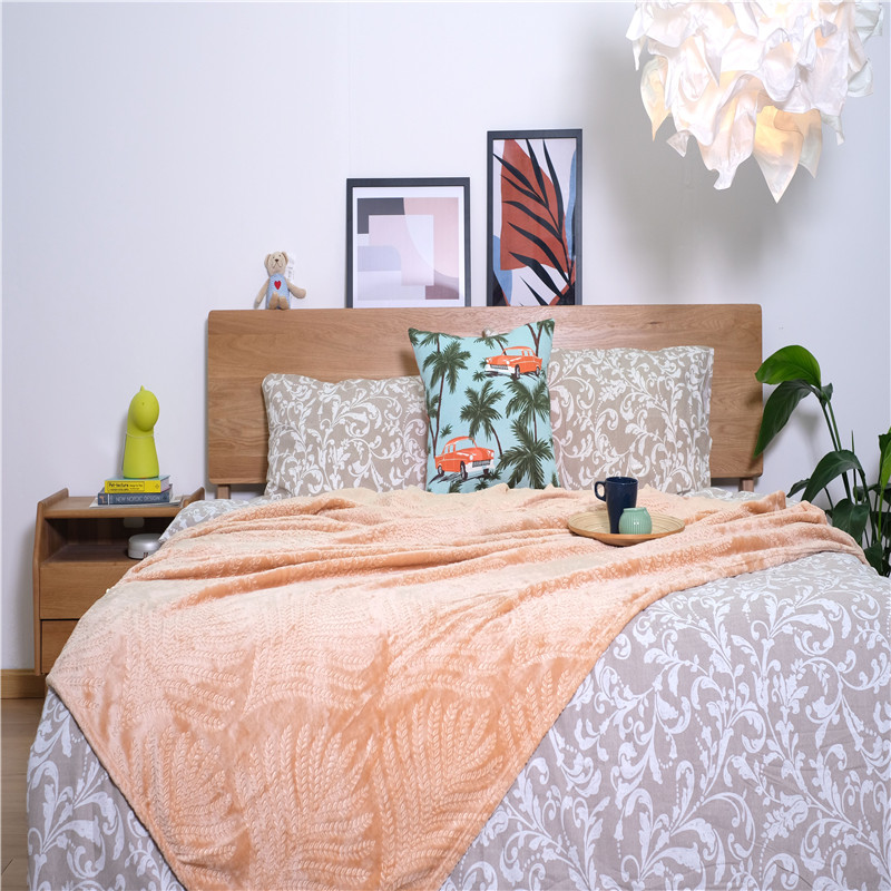 Indoor Soft Home Textiles Coral Jacquard Fleece Blankets