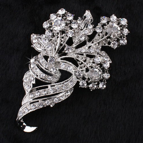 Broches de joyería de diamantes de imitación de novia nueva llegada aleación broche niña regalo bonita flor venta por mayor