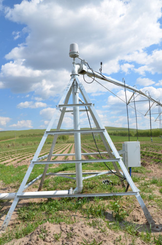 Aumentare le rese delle colture utilizzare il sistema di irrigazione a perno centrale