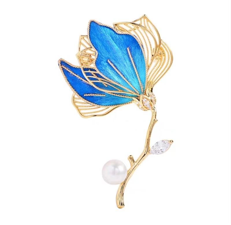 Handmade non-legacy velvet magnolia brooch
