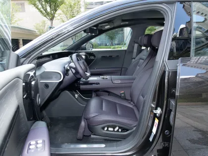 2024 AVATR 07 Luxury 5seats midsize SUV