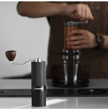 Customized Mini Professional Hand Portable Travel Outdoors Manual Coffee Bean Grinder - Racing M1